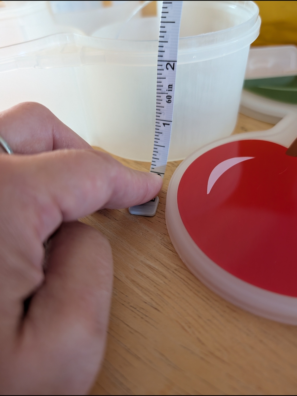 Cherry-Shaped Bento Box - Picture 6 of 7
